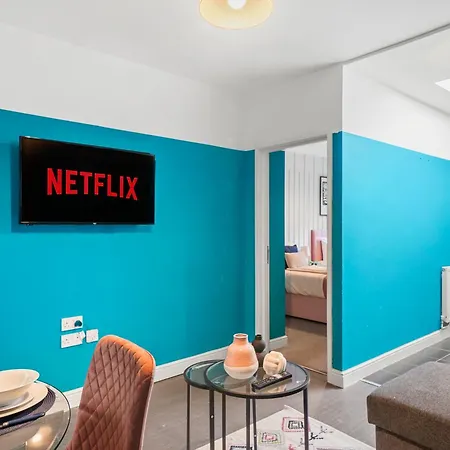 Boutique - Terrace And Garden Apartment Bristol